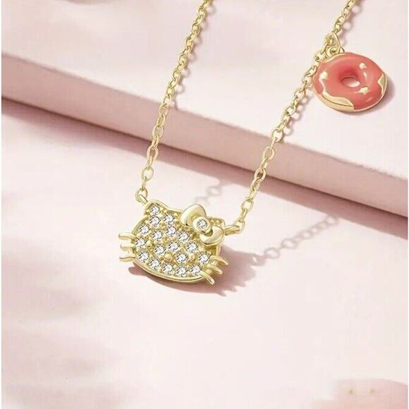 🔥Hello Kitty Pendant Necklace Cartoon Jewelry BNWT🔥 - Picture 3 of 4